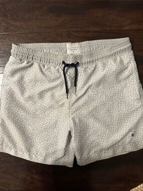 Allfenix Light Gray Leopard-Print Swim Trunks